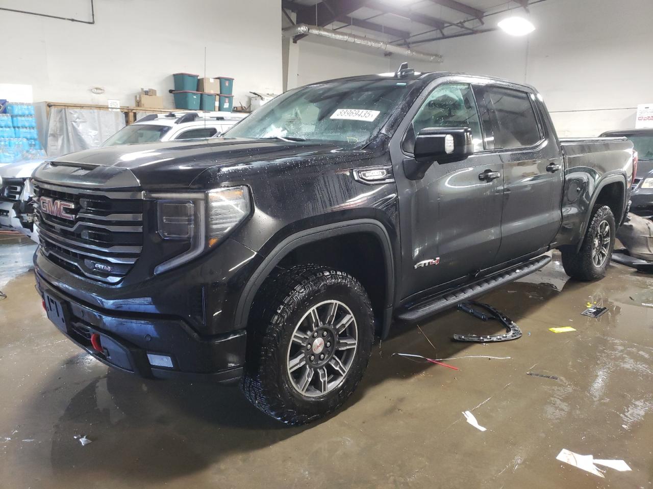 2022 GMC SIERRA K1500 AT4 VIN:1GTUUEET9NZ559460