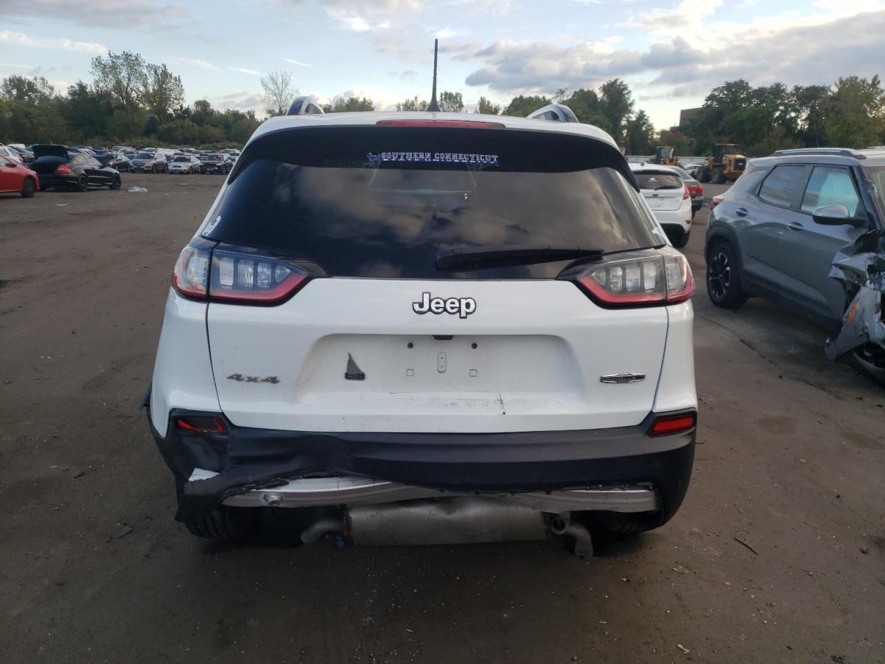 2022 JEEP CHEROKEE LATITUDE LUX VIN:1C4PJMMX5ND502285
