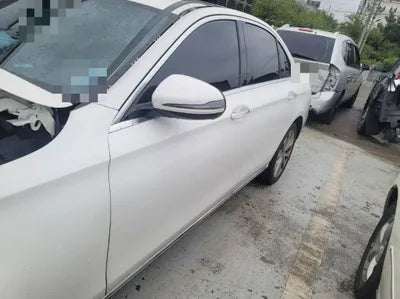 2019 Mercedes-Benz E 220 VIN: