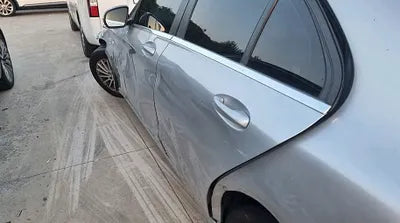 2015 Mercedes-Benz C 200 WDDWF4CB3FF197304 VIN:WDDWF4CB3FF197304