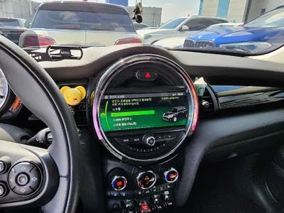 2019 MINI Cooper VIN: