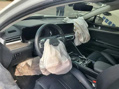 2022 Kia K5 KNAG341JBNA022935 VIN:KNAG341JBNA022935