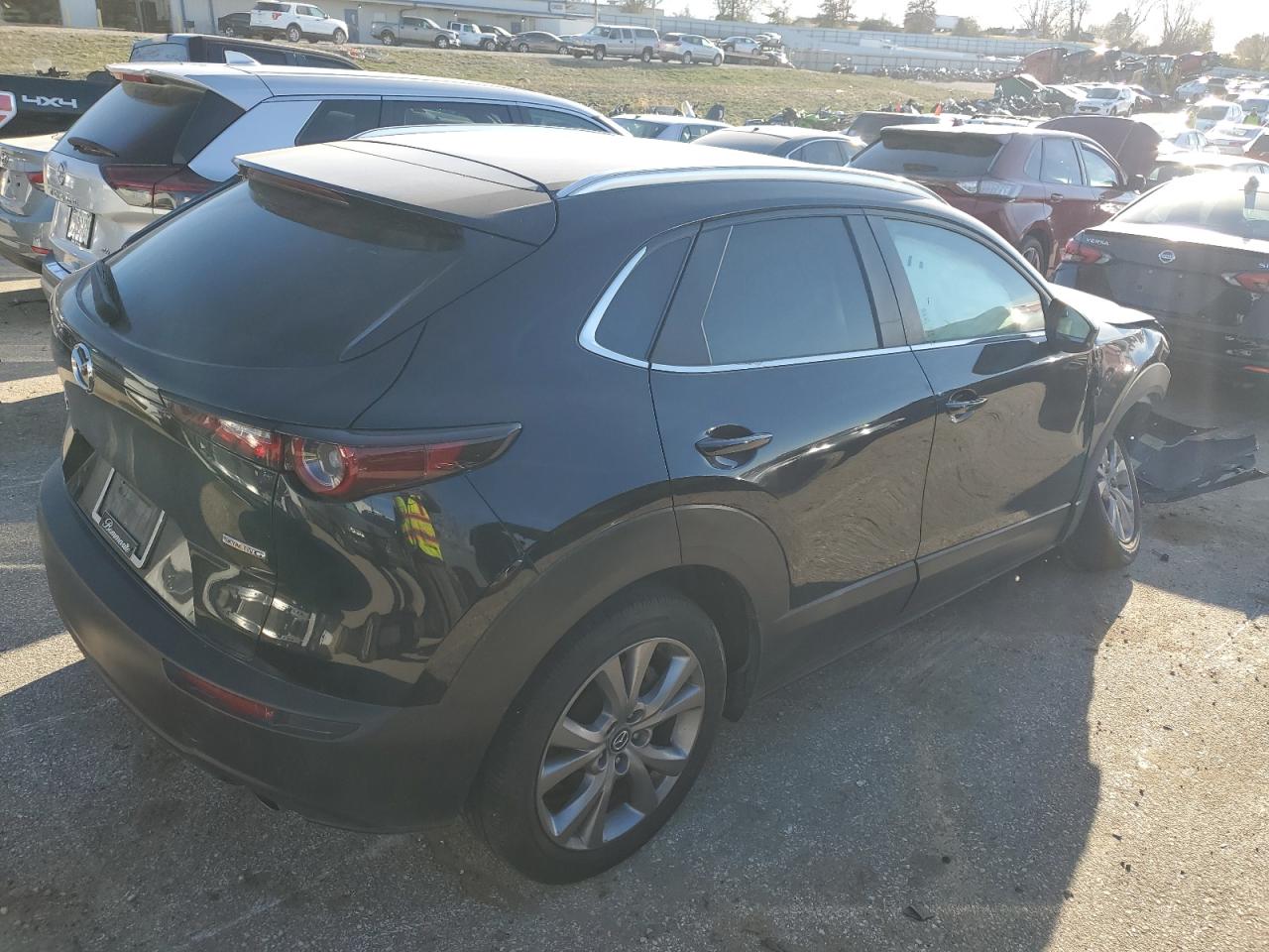 2022 MAZDA CX-30 PREFERRED VIN:3MVDMBCL3NM422077