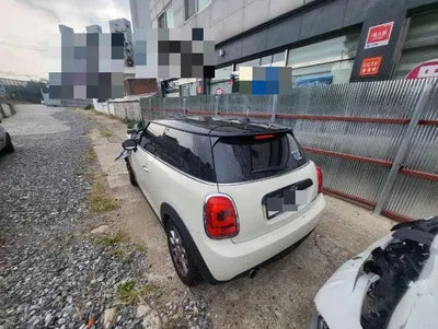 2017 MINI Cooper VIN: