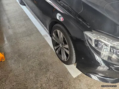 2016 Mercedes-Benz S 500 VIN: