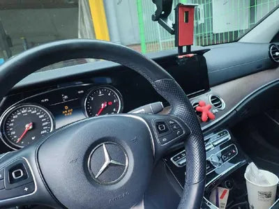 2017 Mercedes-Benz E 220 VIN: