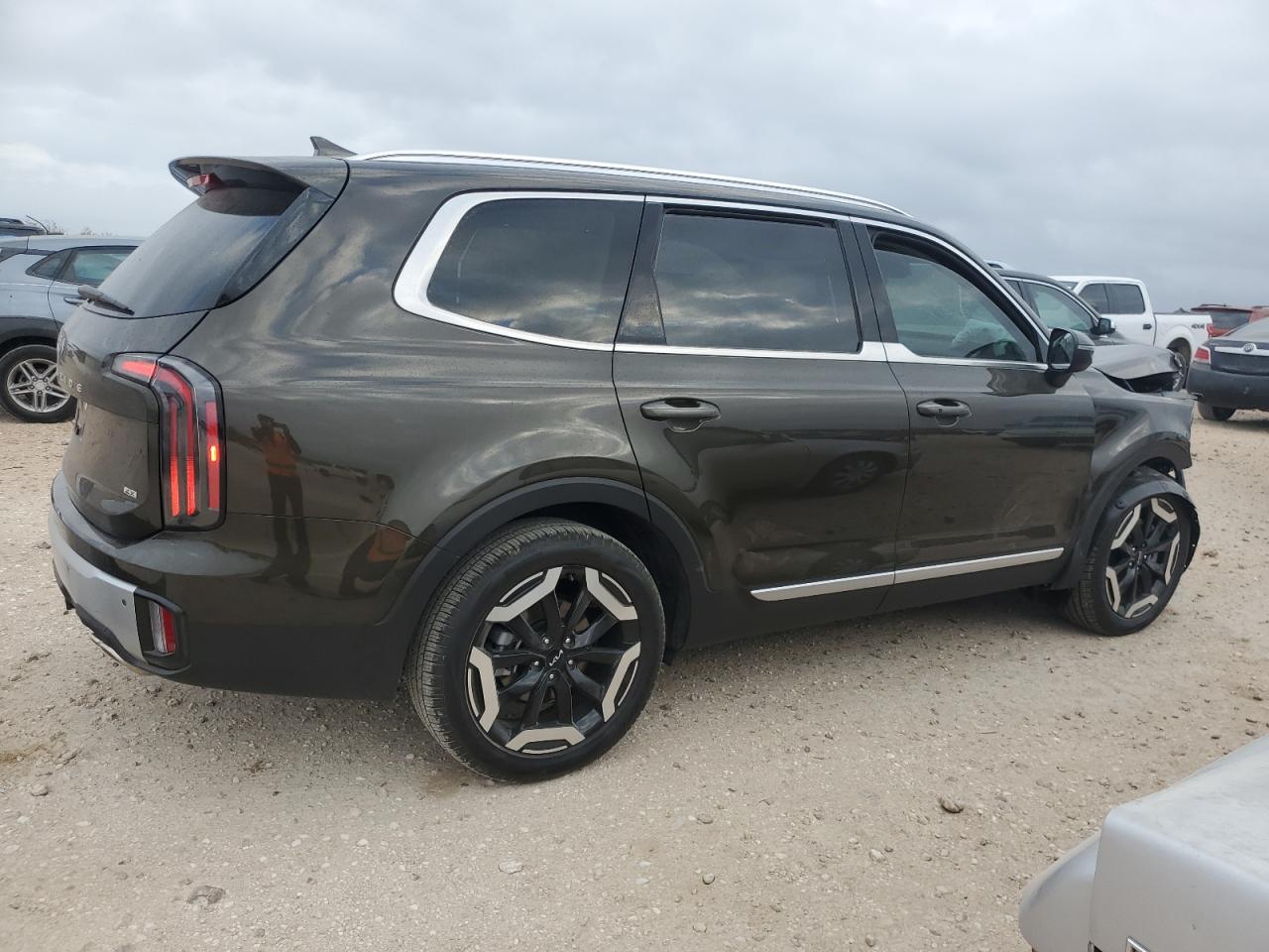 2024 KIA TELLURIDE EX VIN:5XYP3DGC3RG538485