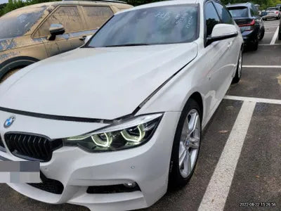 2018 BMW 330 VIN: