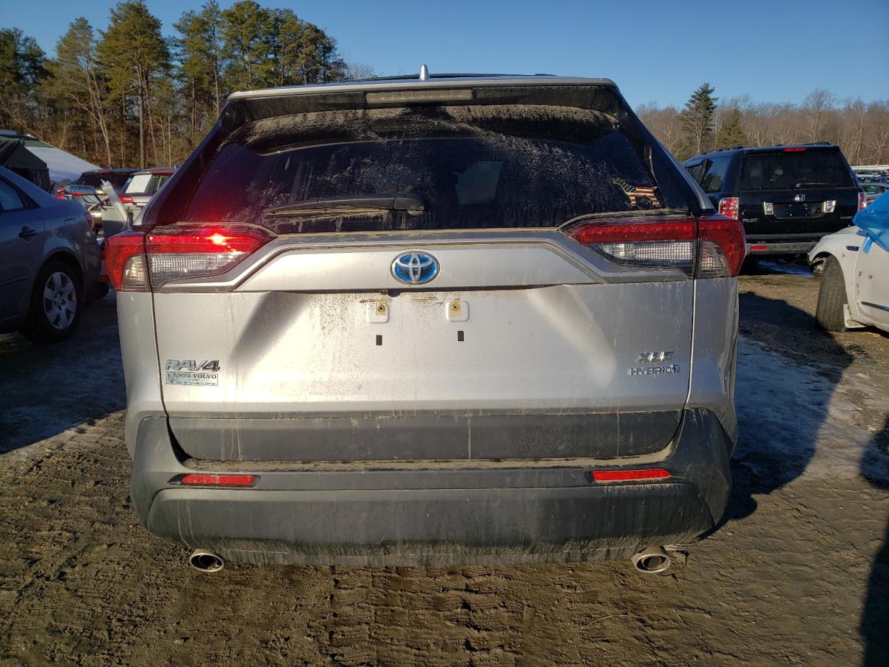 2024 TOYOTA RAV4 XLE VIN:JTMRWRFV7RD251164