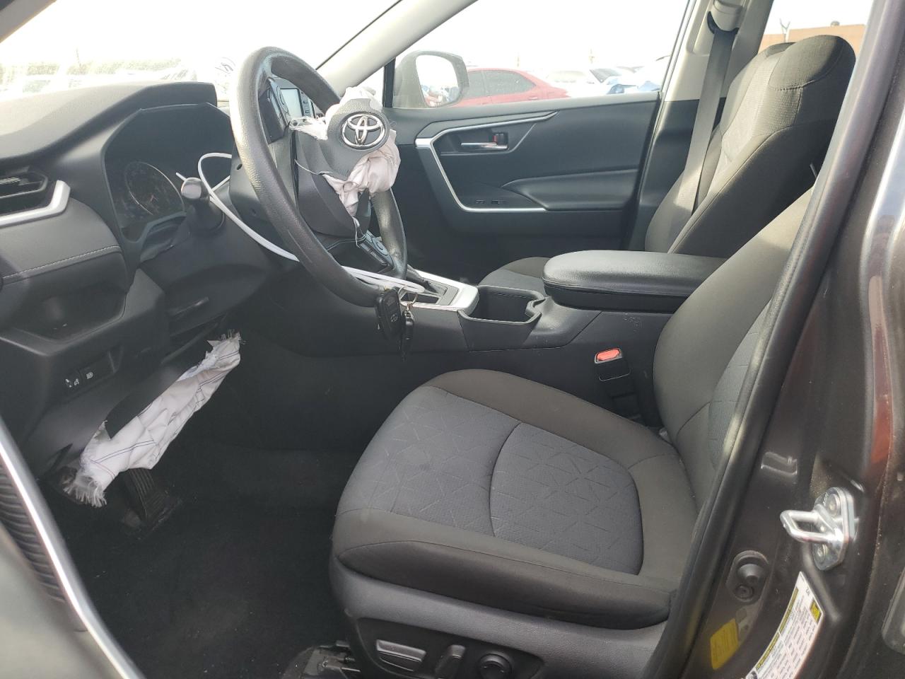 2022 TOYOTA RAV4 XLE VIN:2T3W1RFVXNC198654