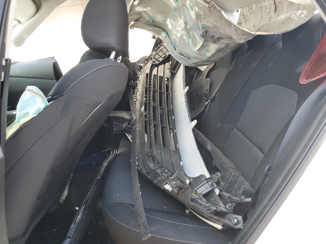 2023 KIA FORTE LX VIN:3KPF24AD4PE669788