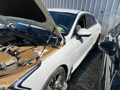 2022 Kia K5 KNAG241ABNA167942 VIN:KNAG241ABNA167942