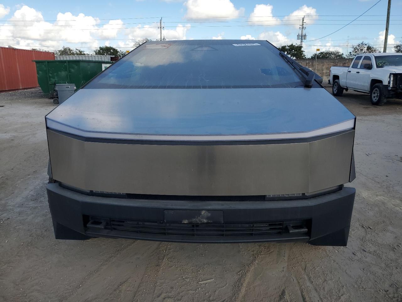 2024 TESLA CYBERTRUCK  VIN:7G2CEHEE6RA026631
