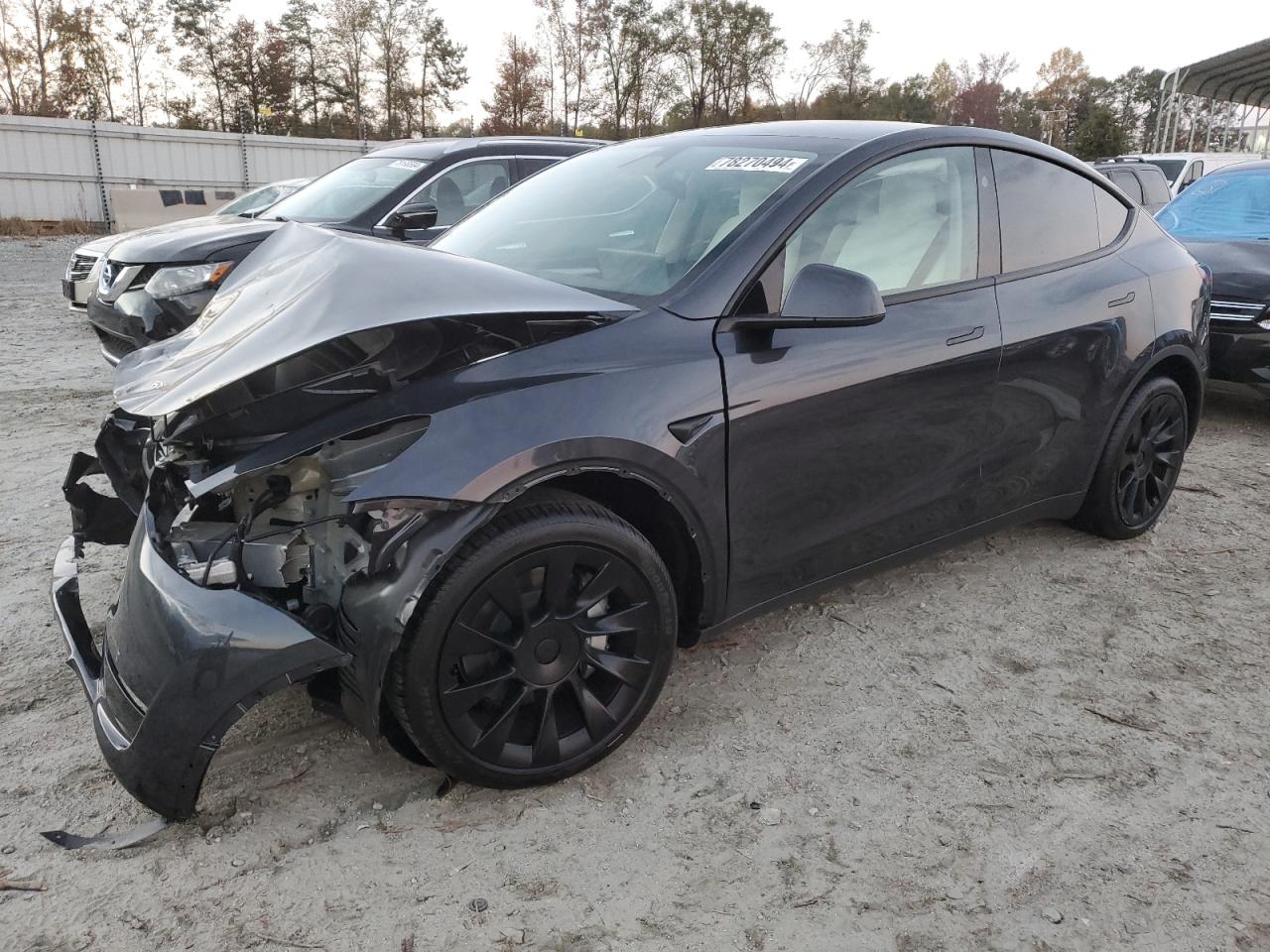 2024 TESLA MODEL Y  VIN:7SAYGAEE9RF131809