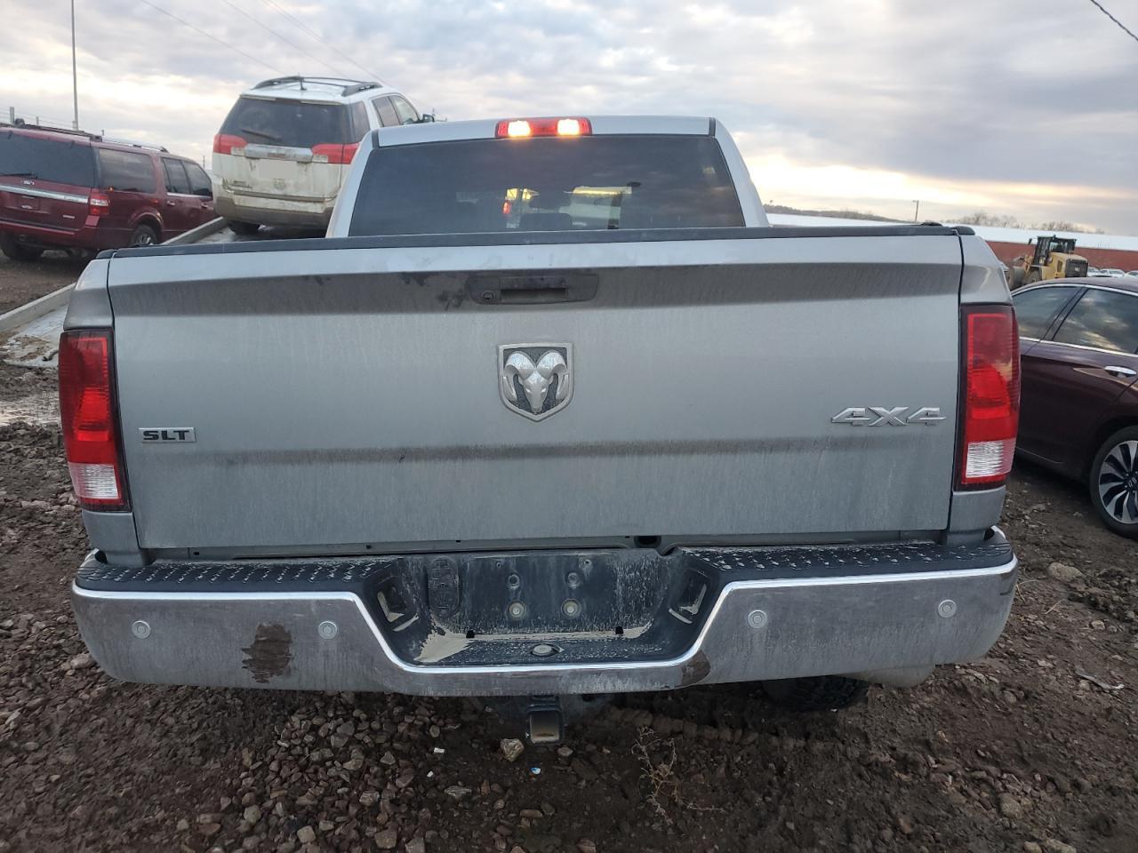 2022 RAM 1500 CLASSIC SLT VIN:3C6RR7LG5NG301453