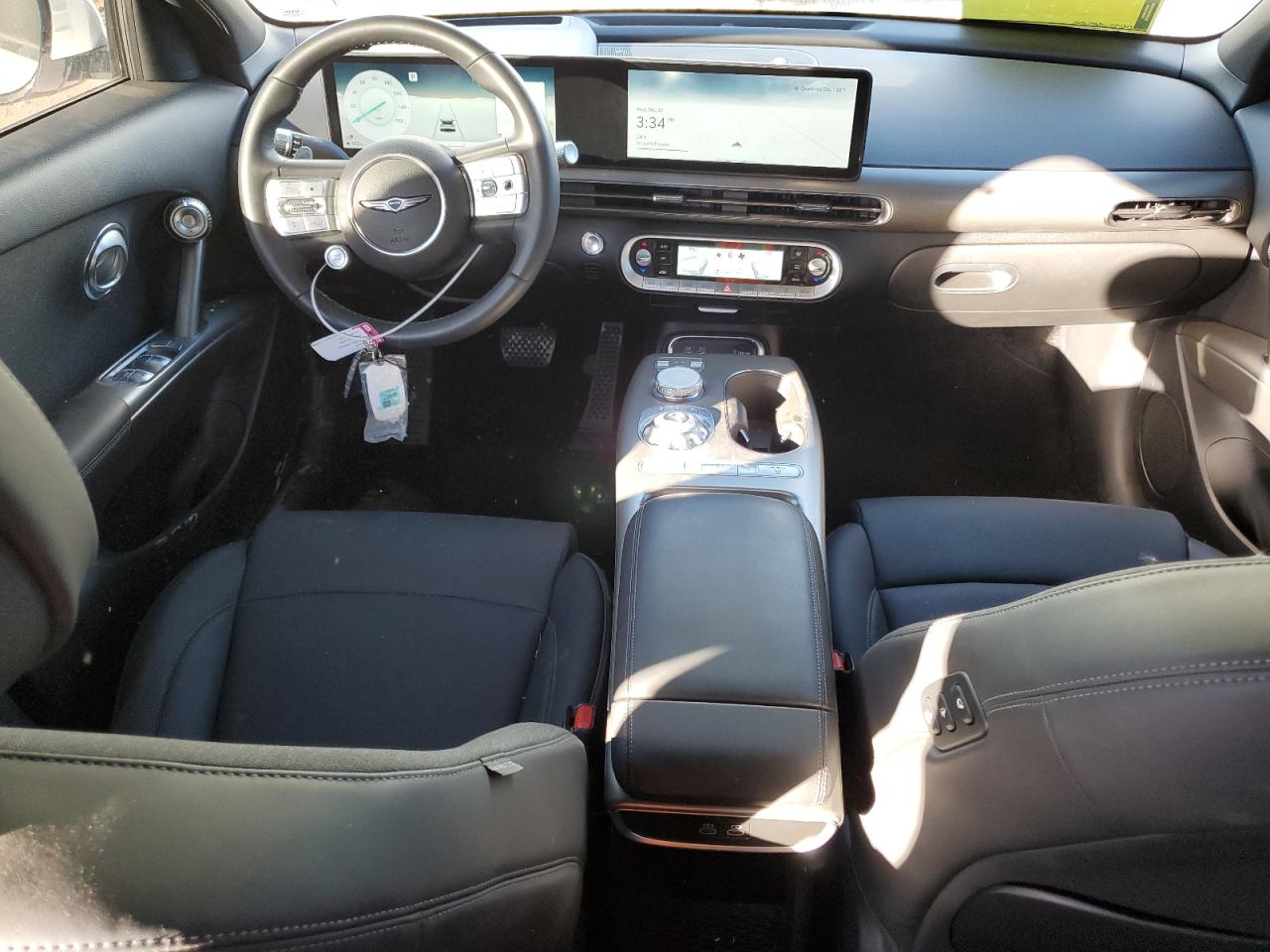 2024 GENESIS GV60 STANDARD VIN:KMUKB4SAXRU024924