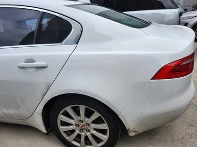 2016 Jaguar XE VIN: