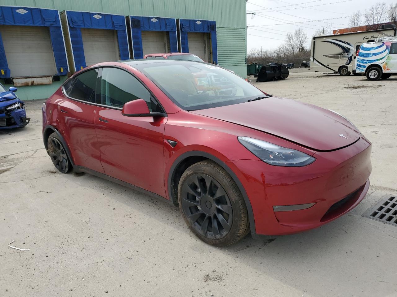 2024 TESLA MODEL Y  VIN:7SAYGDEE9RA228829