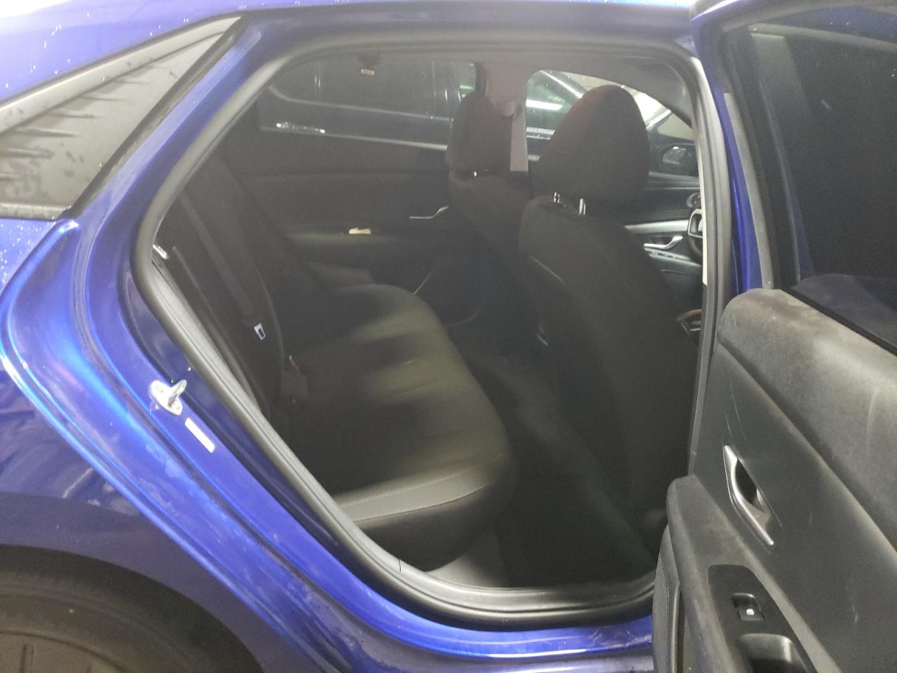2022 HYUNDAI ELANTRA SEL VIN:KMHLM4AG7NU311442