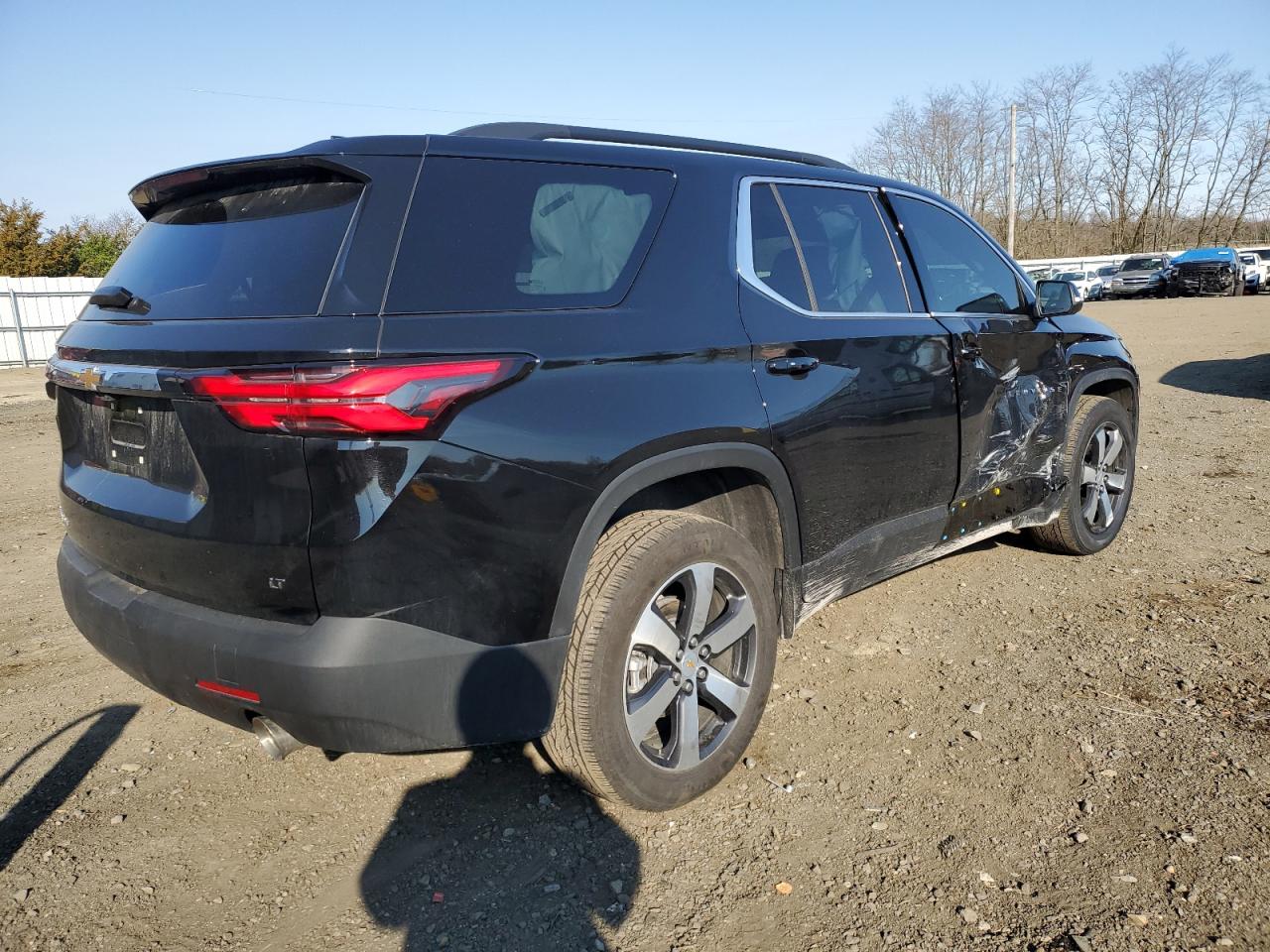 2023 CHEVROLET TRAVERSE LT VIN:1GNEVHKW5PJ300510