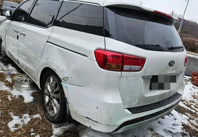 2015 Kia Carnival VIN: