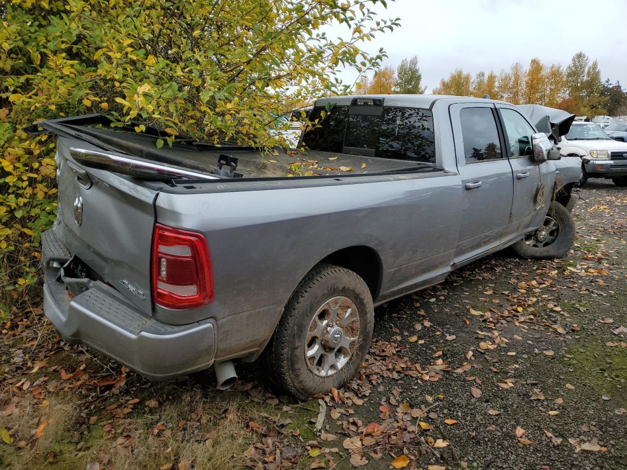 2024 RAM 3500 LARAMIE VIN:3C63R3JL1RG204397