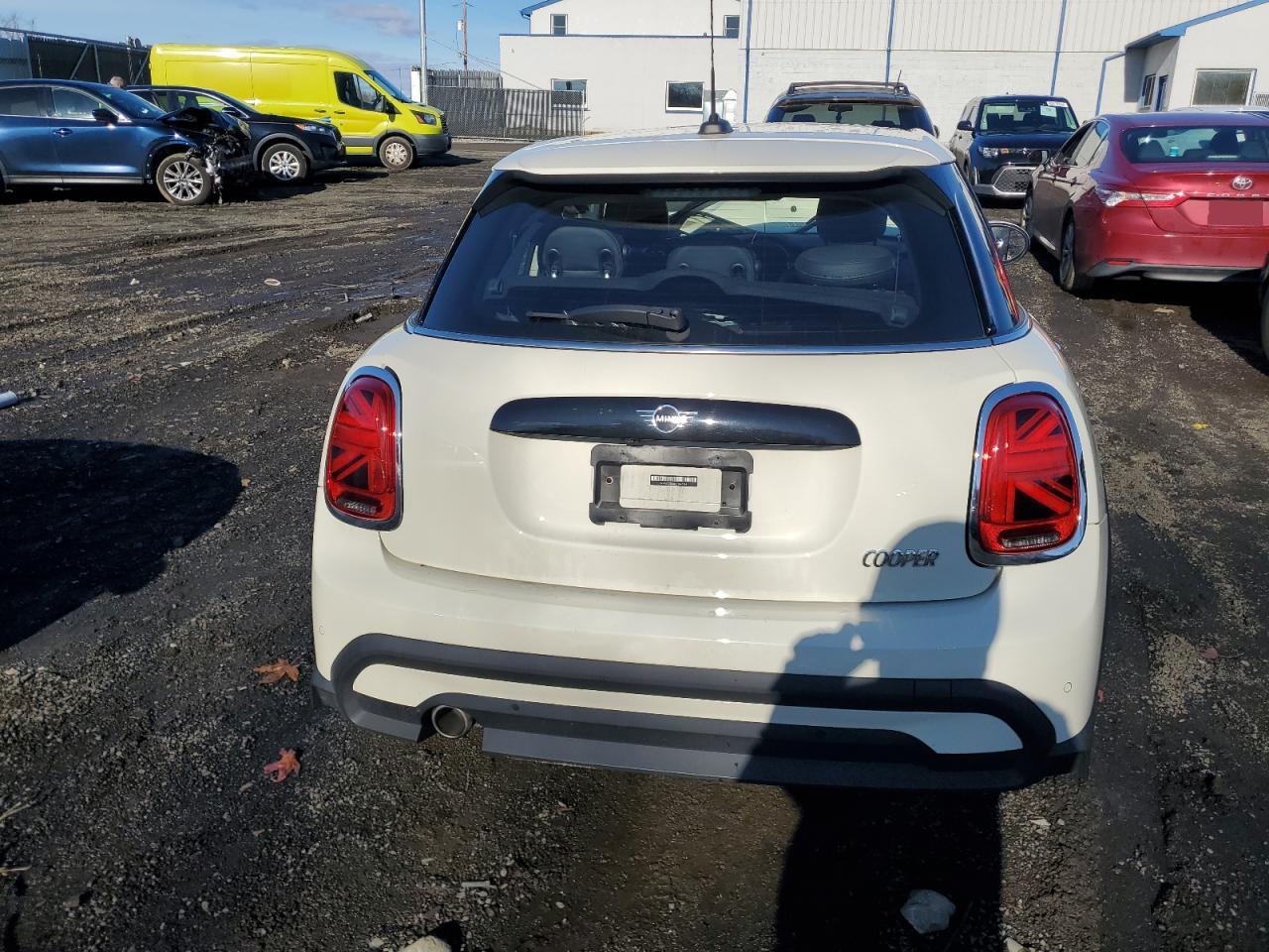 2023 MINI COOPER  VIN:WMW33DK06P2S76364