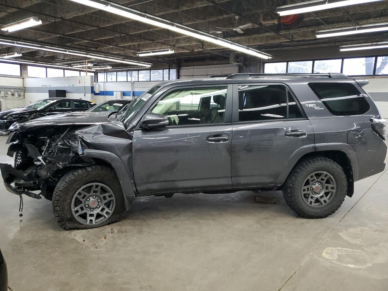 2022 TOYOTA 4RUNNER SR5 PREMIUM VIN:JTERU5JRXN5973740