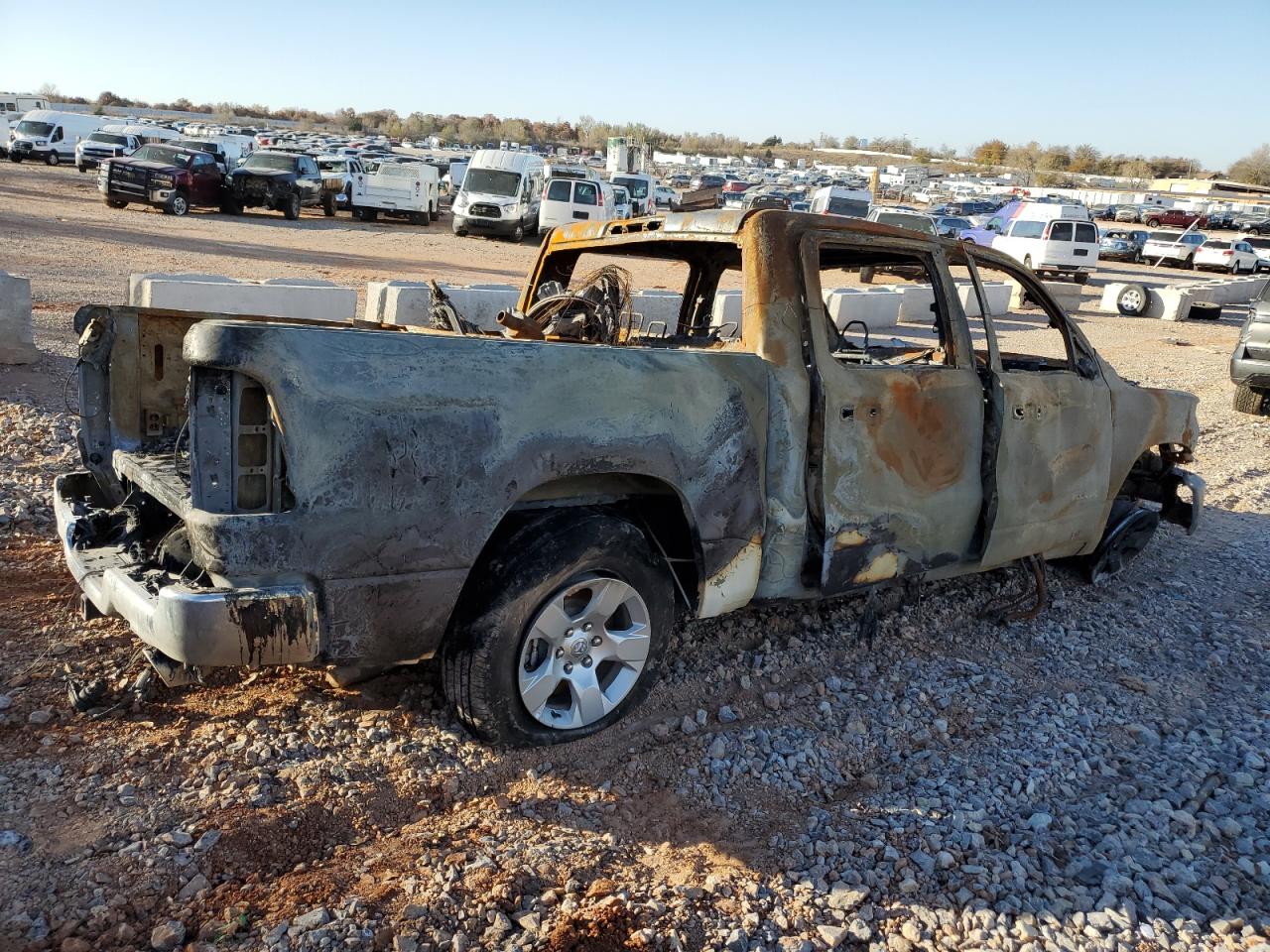 2024 RAM 1500 BIG HORN/LONE STAR VIN:1C6SRFFT2RN158141