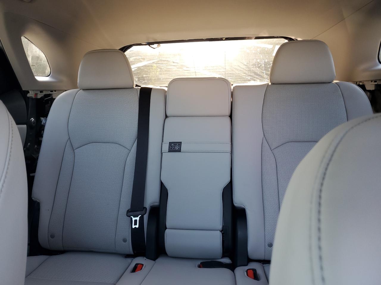 2022 LEXUS RX 350 VIN:2T2HZMAA0NC231092