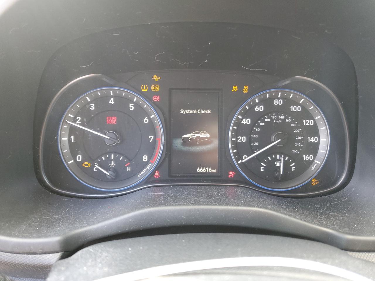 2022 HYUNDAI KONA SEL VIN:KM8K3CAB4NU808204