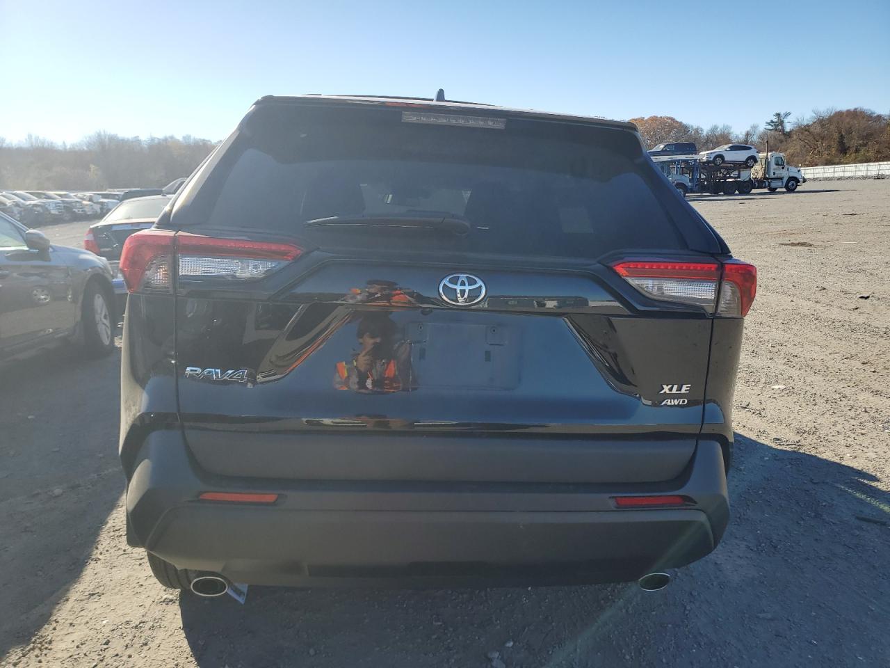 2023 TOYOTA RAV4 XLE VIN:2T3P1RFVXPW331404