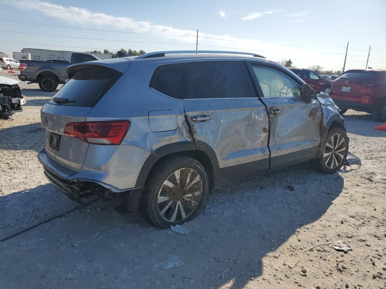 2023 VOLKSWAGEN TAOS SE VIN:3VVEX7B22PM320230
