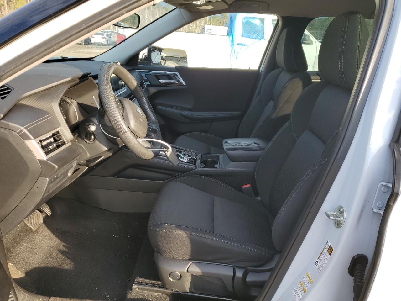 2023 MITSUBISHI OUTLANDER ES VIN:3C4PDDBG5CT246182