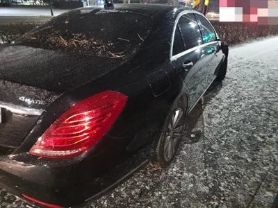 2017 Mercedes-Benz S 400 VIN: