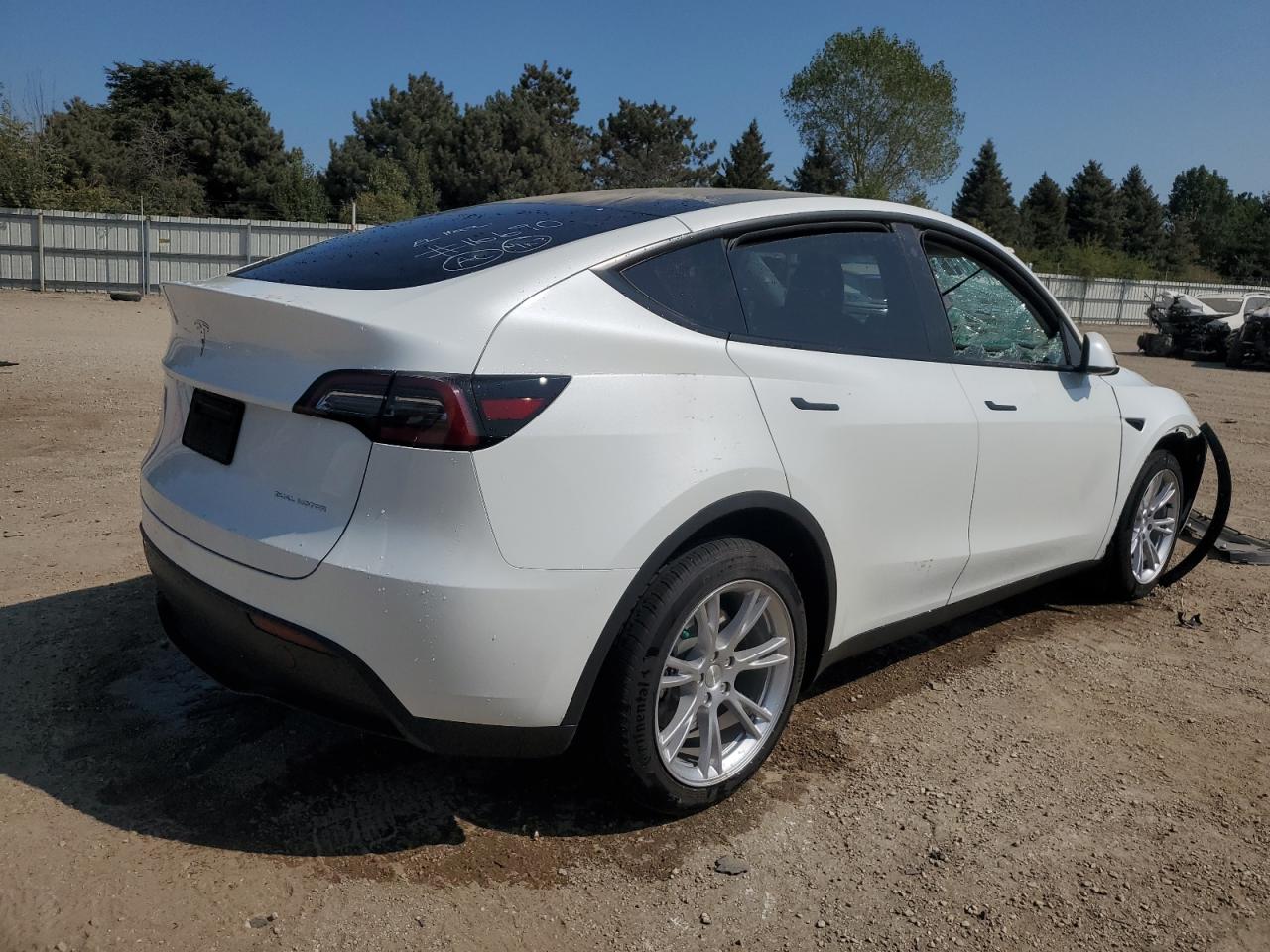 2023 TESLA MODEL Y  VIN:7SAYGDEEXPF752507