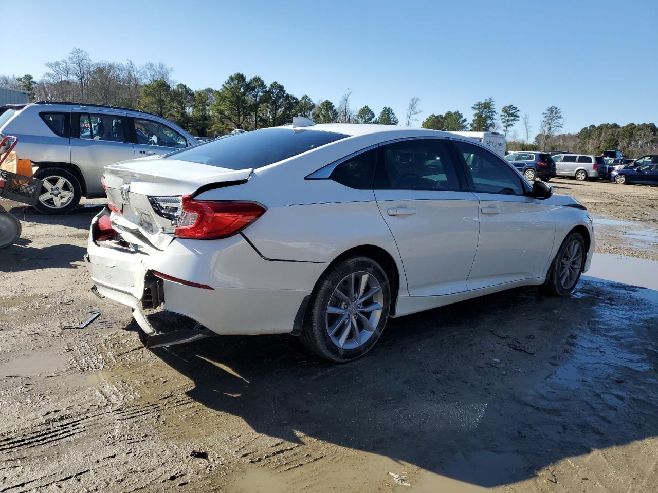 2022 HONDA ACCORD LX VIN:1HGCV1F17NA017207