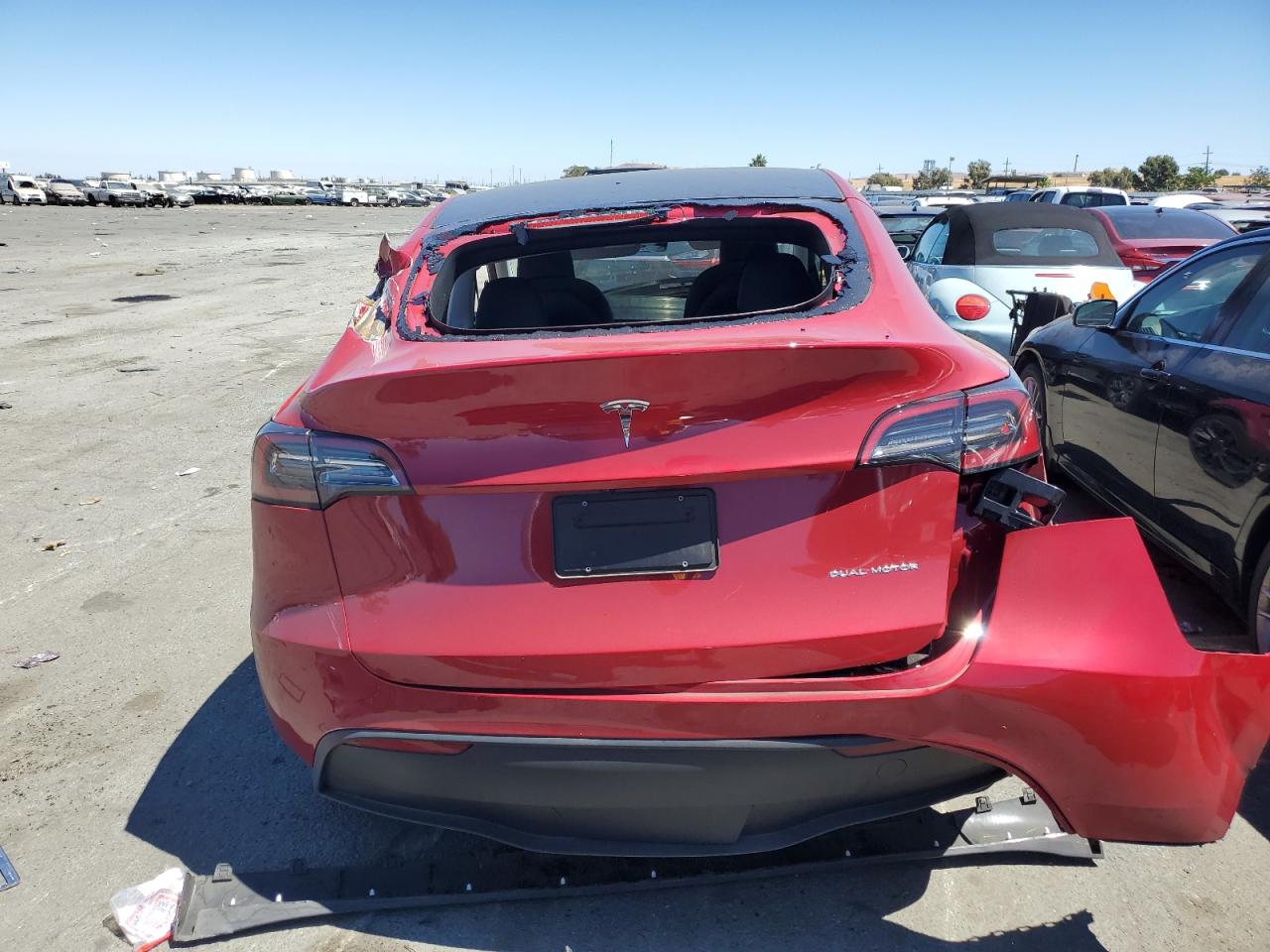 2023 TESLA MODEL Y  VIN:7SAYGDEE4PF755645