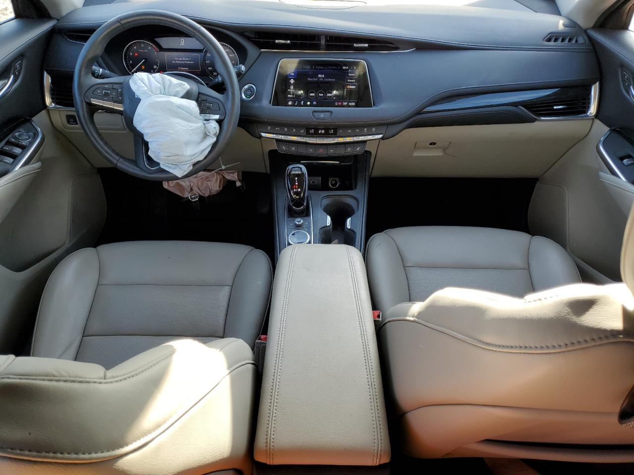 2023 CADILLAC XT4 PREMIUM LUXURY VIN:1GYFZCR43PF158499