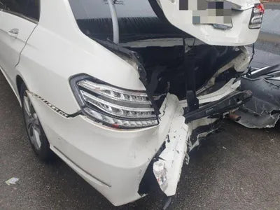 2014 Mercedes-Benz E 220 VIN: