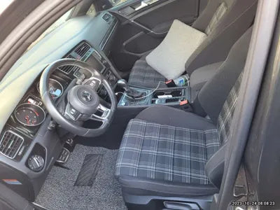 2016 Volkswagen Golf WVWZZZAUZGW157286 VIN:WVWZZZAUZGW157286