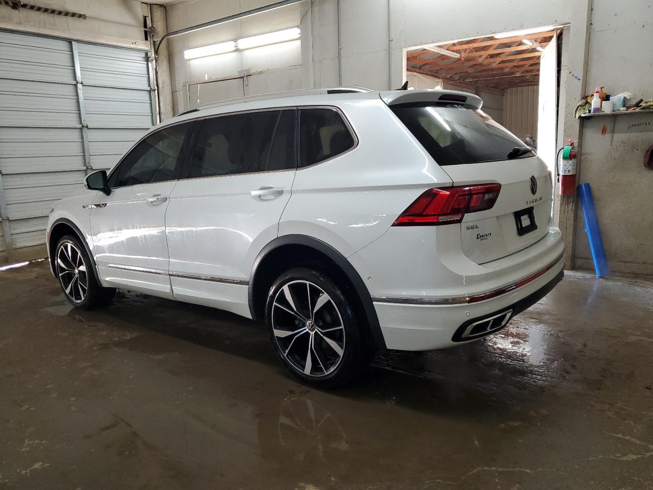 2022 VOLKSWAGEN TIGUAN SEL R-LINE VIN:3VV4B7AX6NM117300