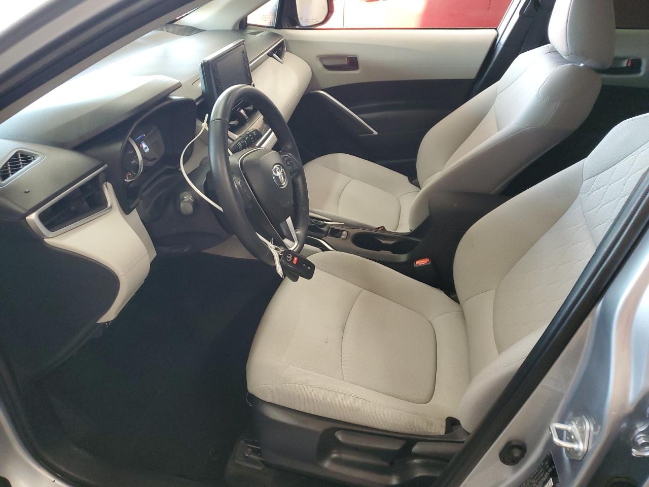 2022 TOYOTA COROLLA CROSS LE VIN:7MUCAAAG0NV021078