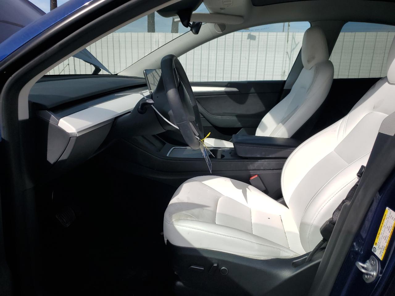 2023 TESLA MODEL Y  VIN:7SAYGDEE7PF884527