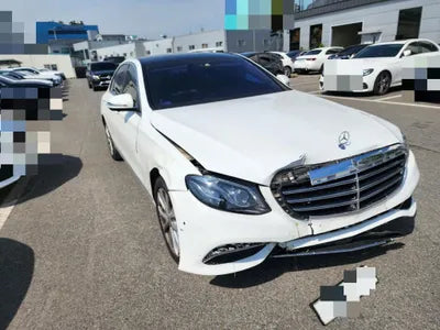 2016 Mercedes-Benz E 300 VIN: