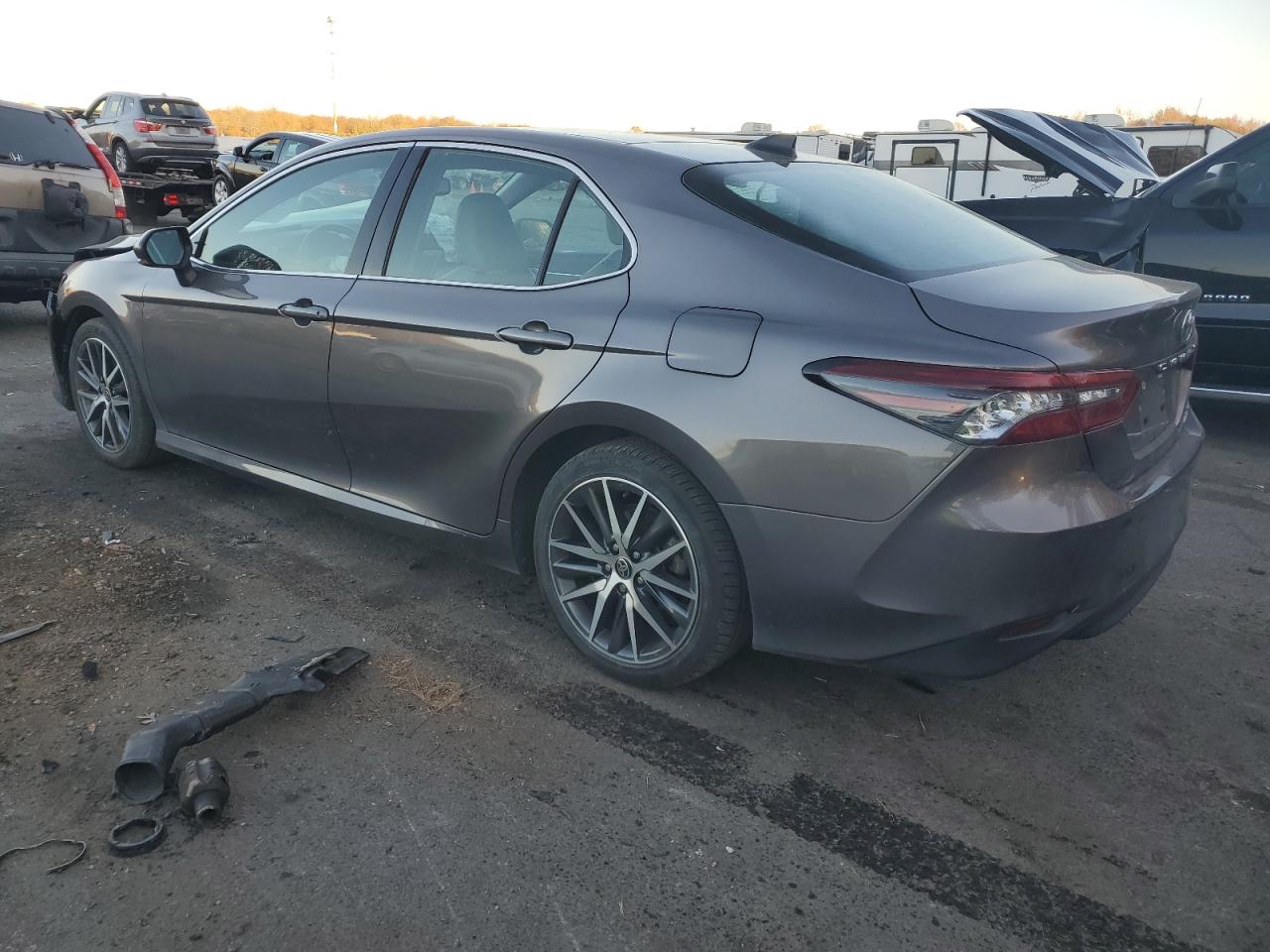 2022 TOYOTA CAMRY XLE VIN:4T1F11BKXNU063629