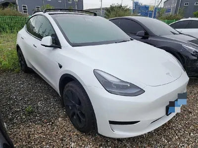 2023 Tesla Model Y VIN: