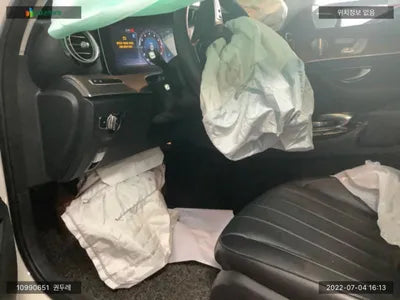 2018 Mercedes-Benz E 300 WDDZF4JB1JA423443 VIN:WDDZF4JB1JA423443