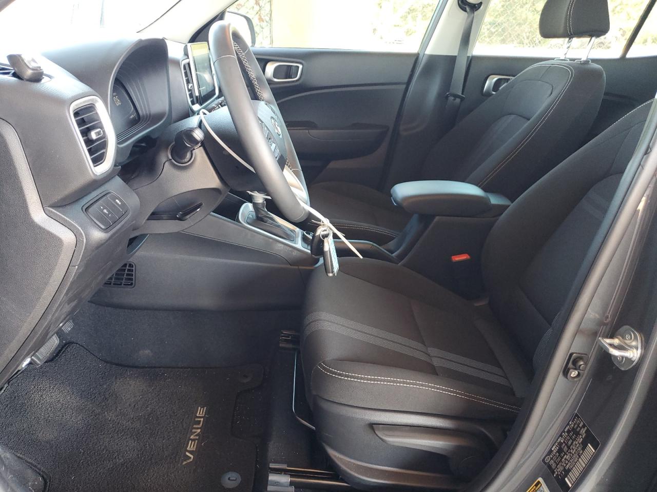 2024 HYUNDAI VENUE SEL VIN:KMHRC8A35RU315822