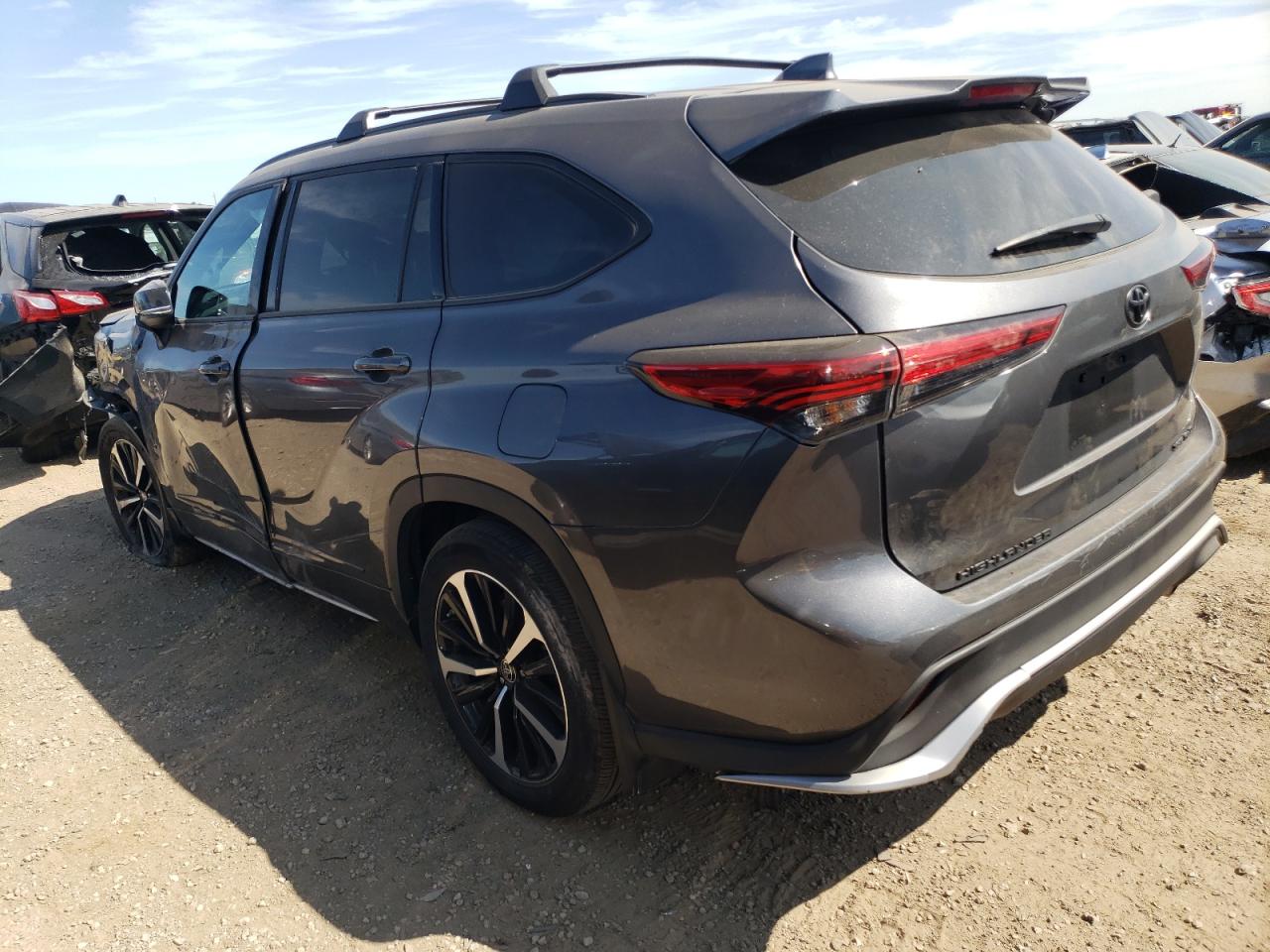 2022 TOYOTA HIGHLANDER XSE VIN:5TDJZRBH0NS200124